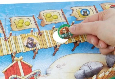 KINDERSPIEL DES JAHRES 2019 - HABA 304697 Tal Der Wikinger 6 KINDERSPIEL DES JAHRES 2019 - HABA 304697 Tal Der Wikinger – Bild 4